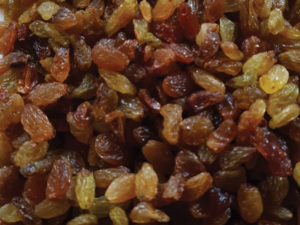 Raisins got record price in Solapur Market