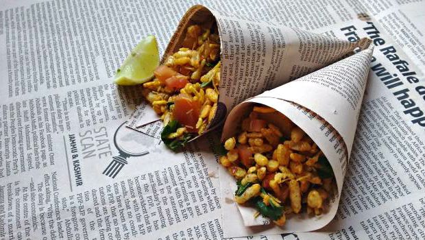 Food Wraped in News Paper: