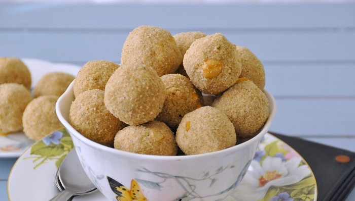 Rajasthani Churma Laddu